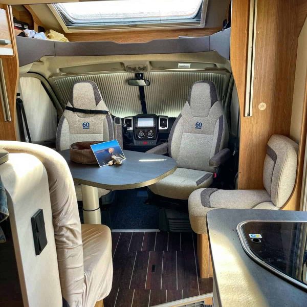 Sitzgruppe_SkyWave_nadine